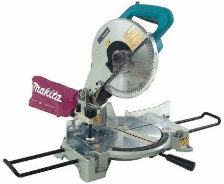 Торцовочная пила Makita LS1040 в прокат в Луганске. У нас лучшая цена за сутки! Возможность взять в аренду с выгодной скидкой до 40% при экспресс доставке 24/7. И помните, ночью стоимость еще дешевле на 30%! #арендапрокат #виброплита #выгодно